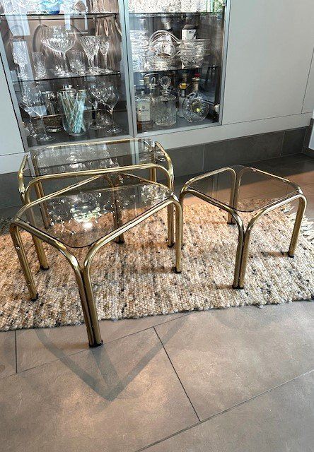 Tavoli: 3  eR SeT   SaTztisChLi  &  EinEs – Usato da Winkel venduto da zeho