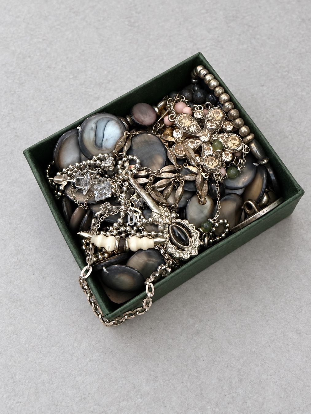 Autres bijoux: Modeschmuck-Konvolut (25) – D'occasion à Dachsen par Lor_sch 1