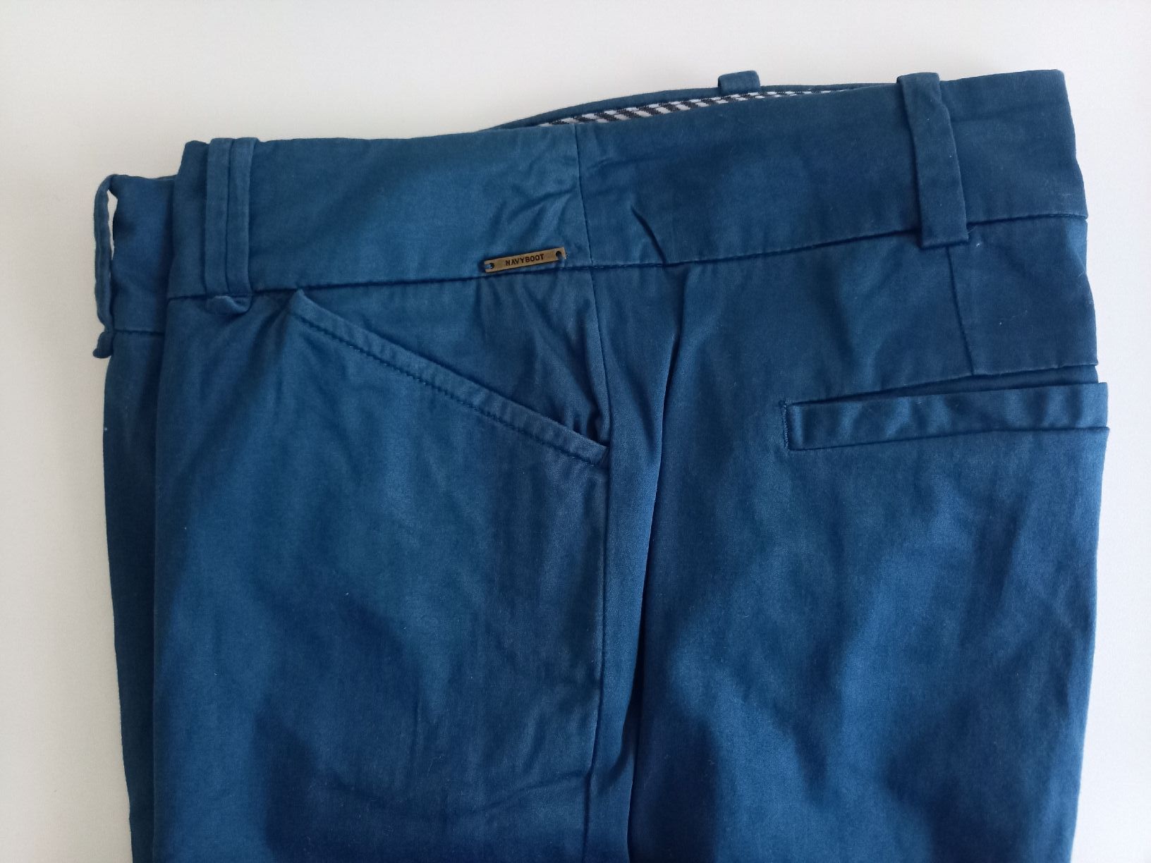 Navyboot Pantaloni: Damen Hose von Navyboot, Grösse 34, Neuwertig – Nuovo (secondo la descrizione) da Stäfa venduto da krp54 3