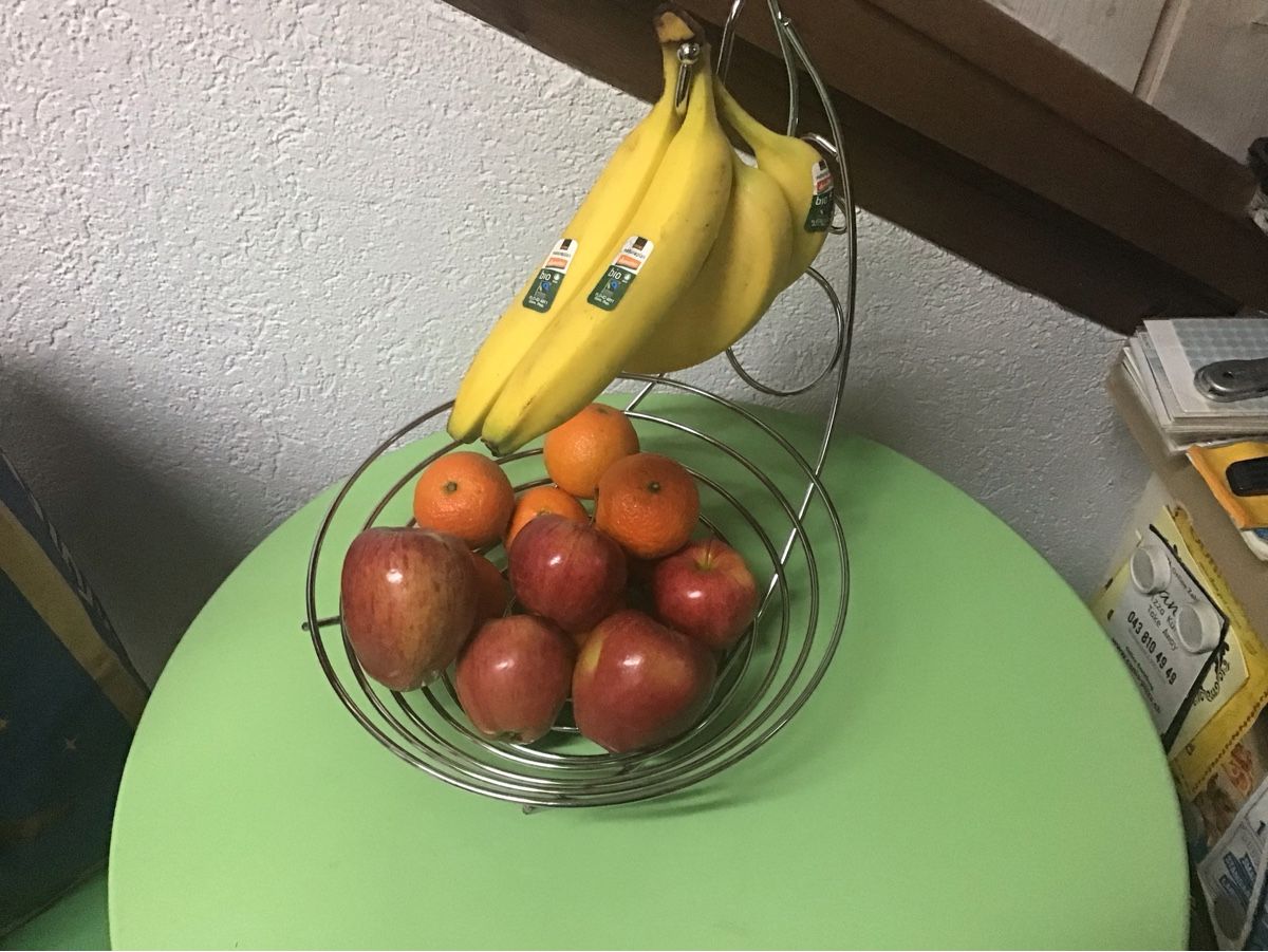 Globus Altro per la casa: Moderner, neuwertiger Früchtekorb aus massivem Chromstahl – Nuovo (secondo la descrizione) da zürich venduto da Rerudu 2