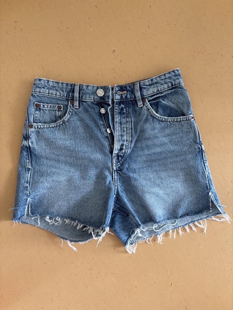 Zara Lotti di vestiti: Jeansshorts und Skort – Usato da Zürich venduto da del_gdm2 1