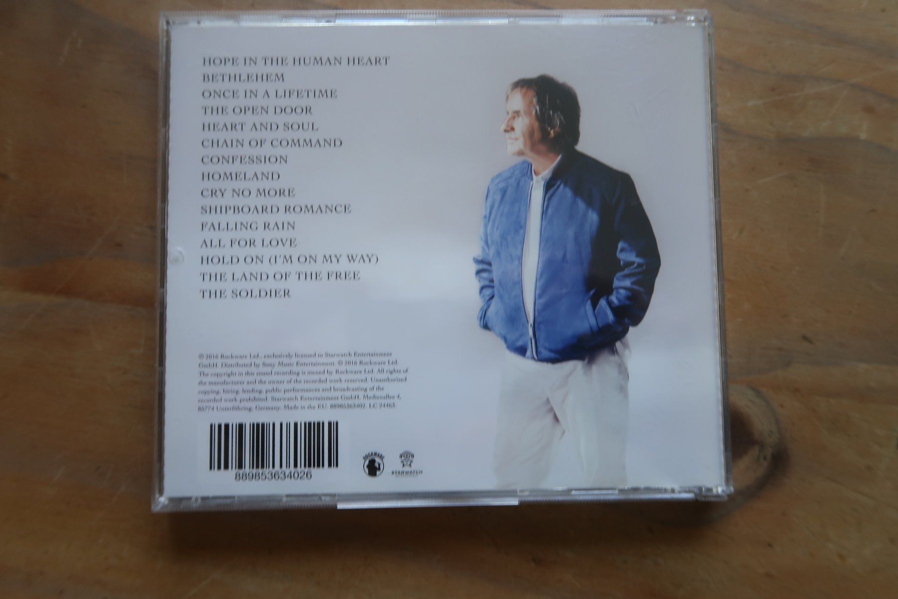 CD: CHRIS DE BURGH - A BETTER WORLD - CD – Usato da Basel venduto da Patiscat 1