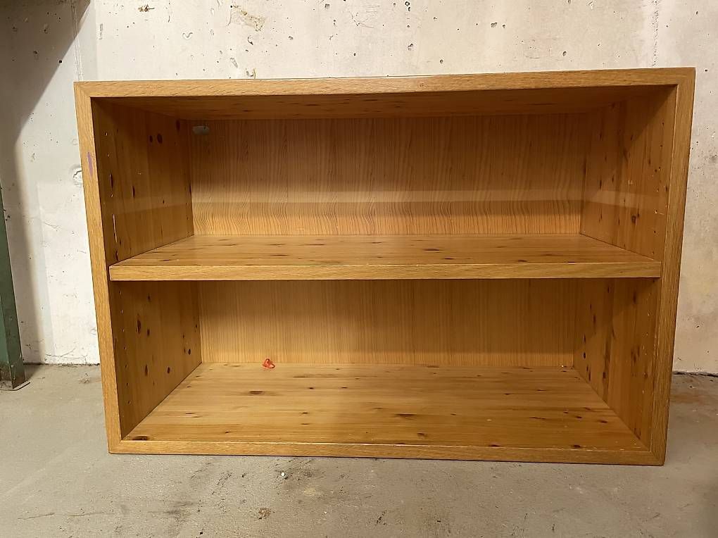 Regale: Holz-Regal – Gebraucht aus Weier im Emmental von ajnakrim