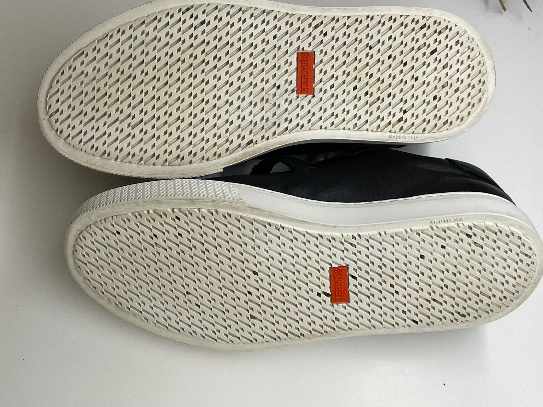 Hermès Scarpe da donna: Hermès Sneakers Day – Usato da Zürich venduto da Folgado 6