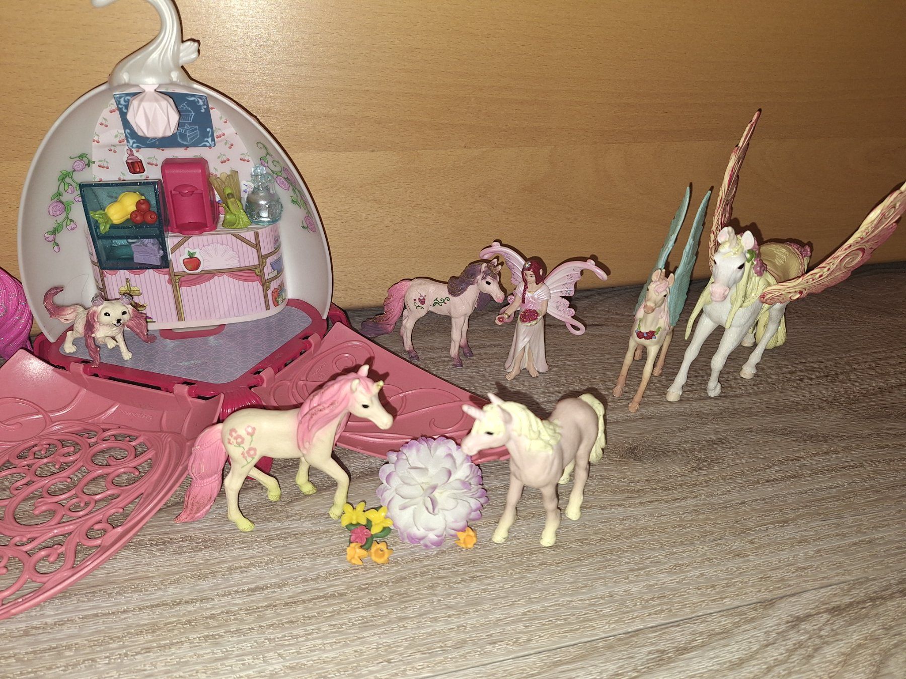 Schleich Giocattoli: Schleich Bayala Set Café – Usato da Brütten venduto da U_turn 2