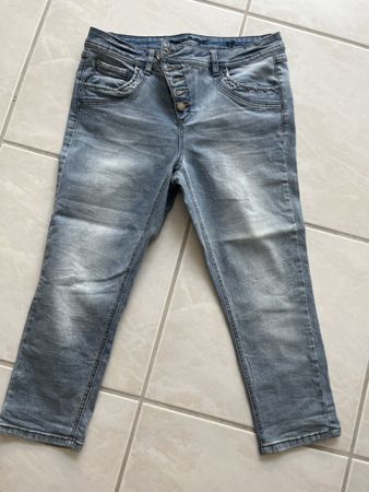 Damen Jeans light blue Grösse 28 guter Zustand