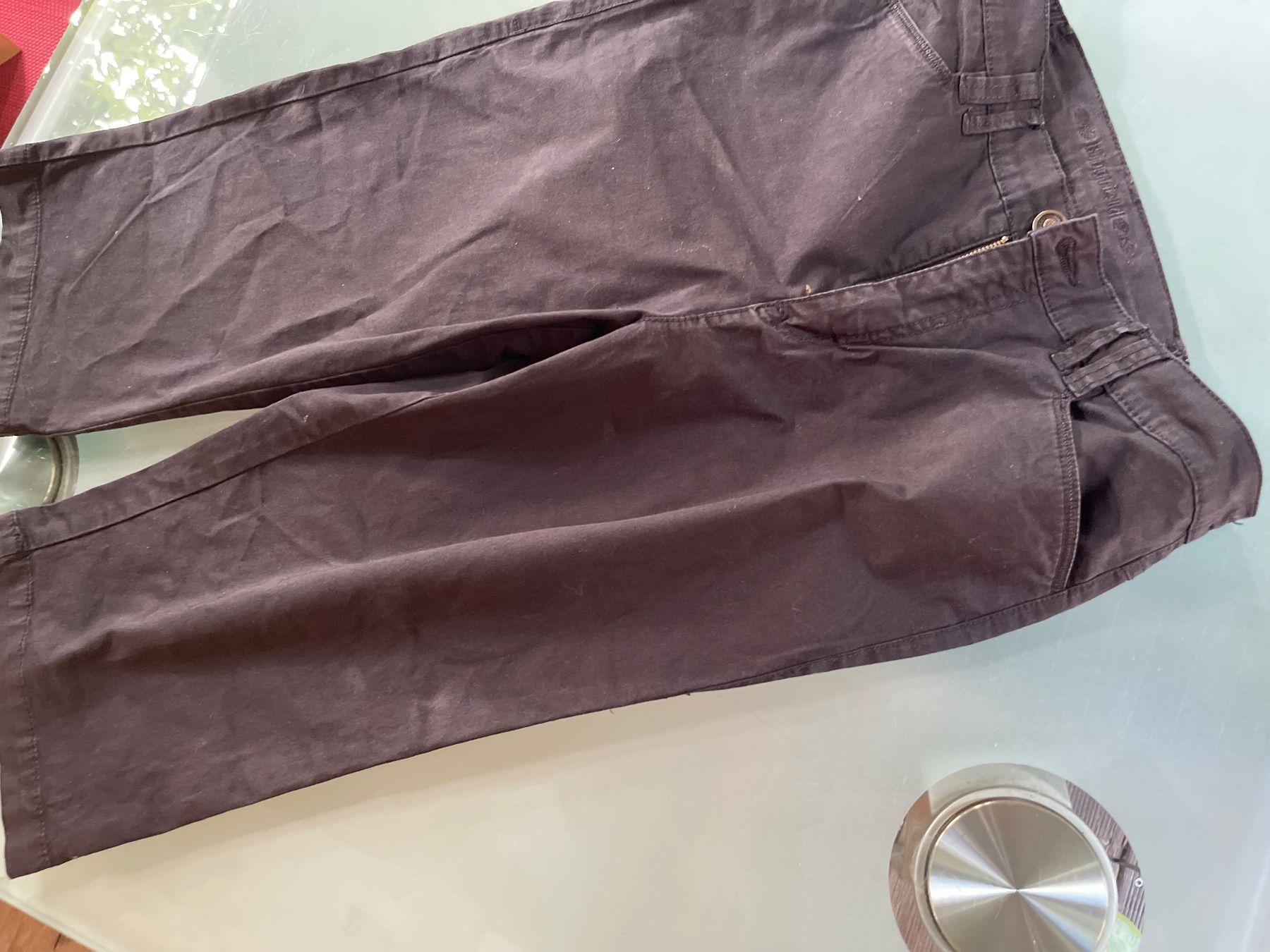 Pantaloni: Jeans Capri Kingfield in colore nero – Usato da Gordevio venduto da LanaZimm 3