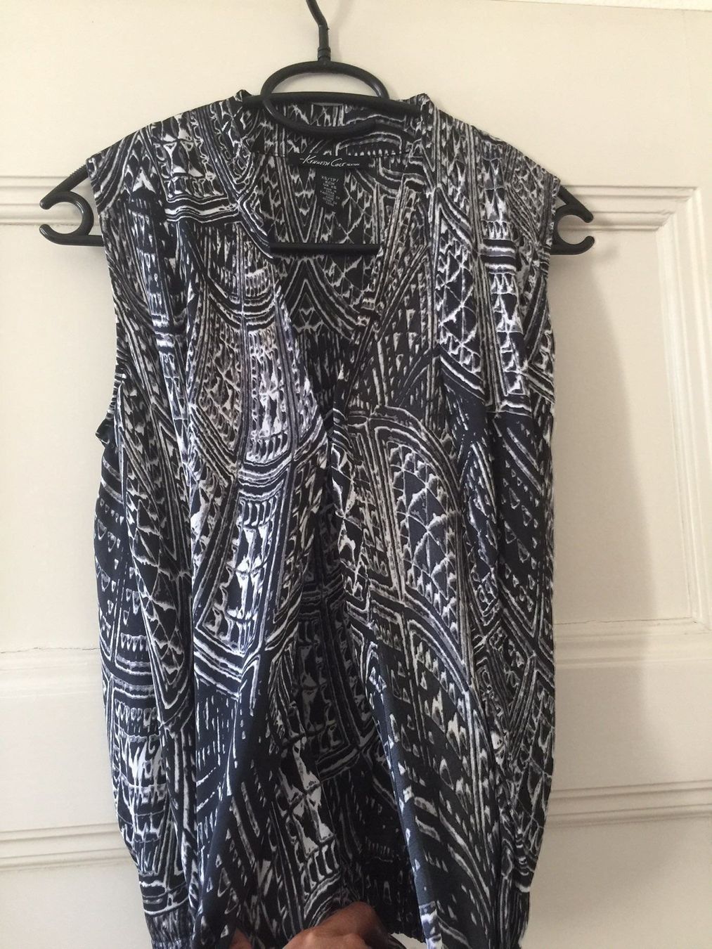 Top: cooles Top von Kenneth Cole New York – Usato da Zürich venduto da Cdefinitiv 1