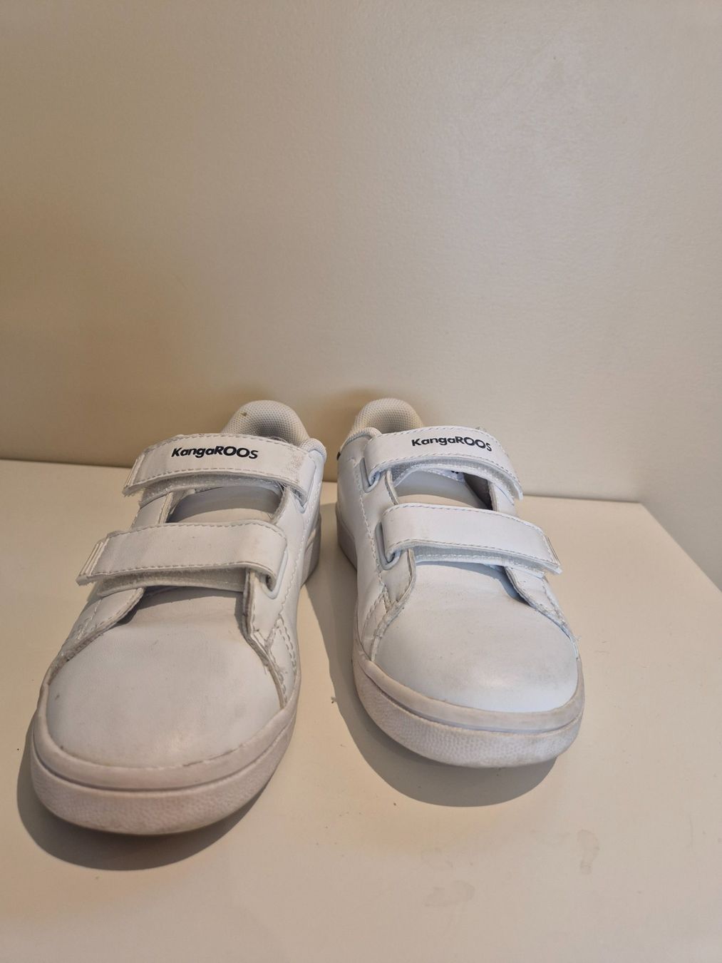 Scarpe per ragazzi: Kangaroos Kinder Schuhe, Gr. 31, Weiss, – Usato da Dietikon venduto da grafad 1