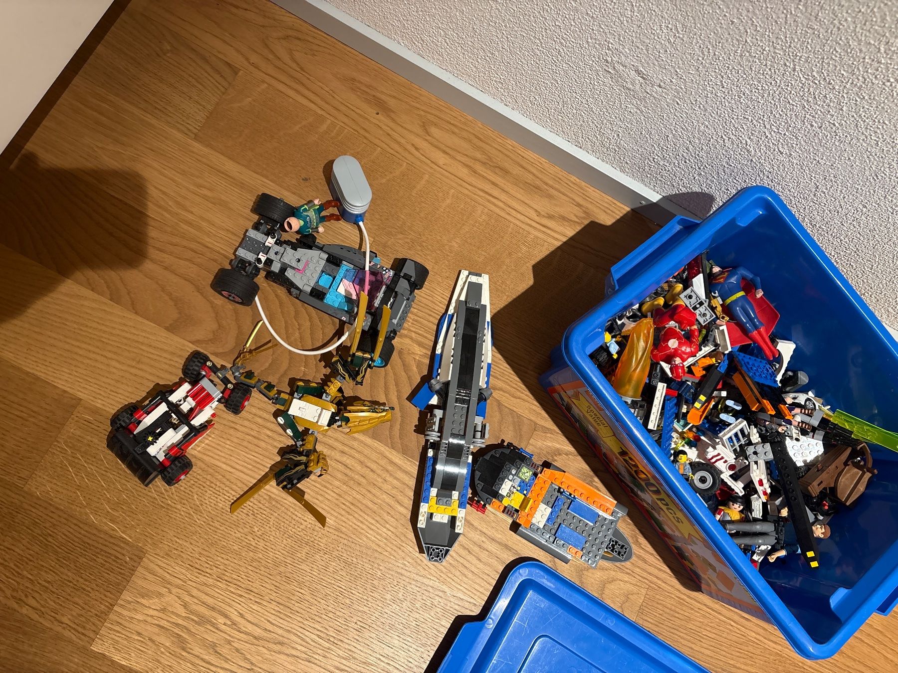 Lego Giocattoli: Lego-Kiste mit diversen Sets und Einzelteilen – Usato da Meggen venduto da damian1985 2