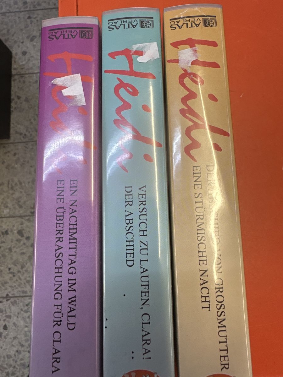 Tutti i VHS: 3 Heidi Filme VHS - Der Abschied uvm. – Usato da Frümsen venduto da Katzen0 2