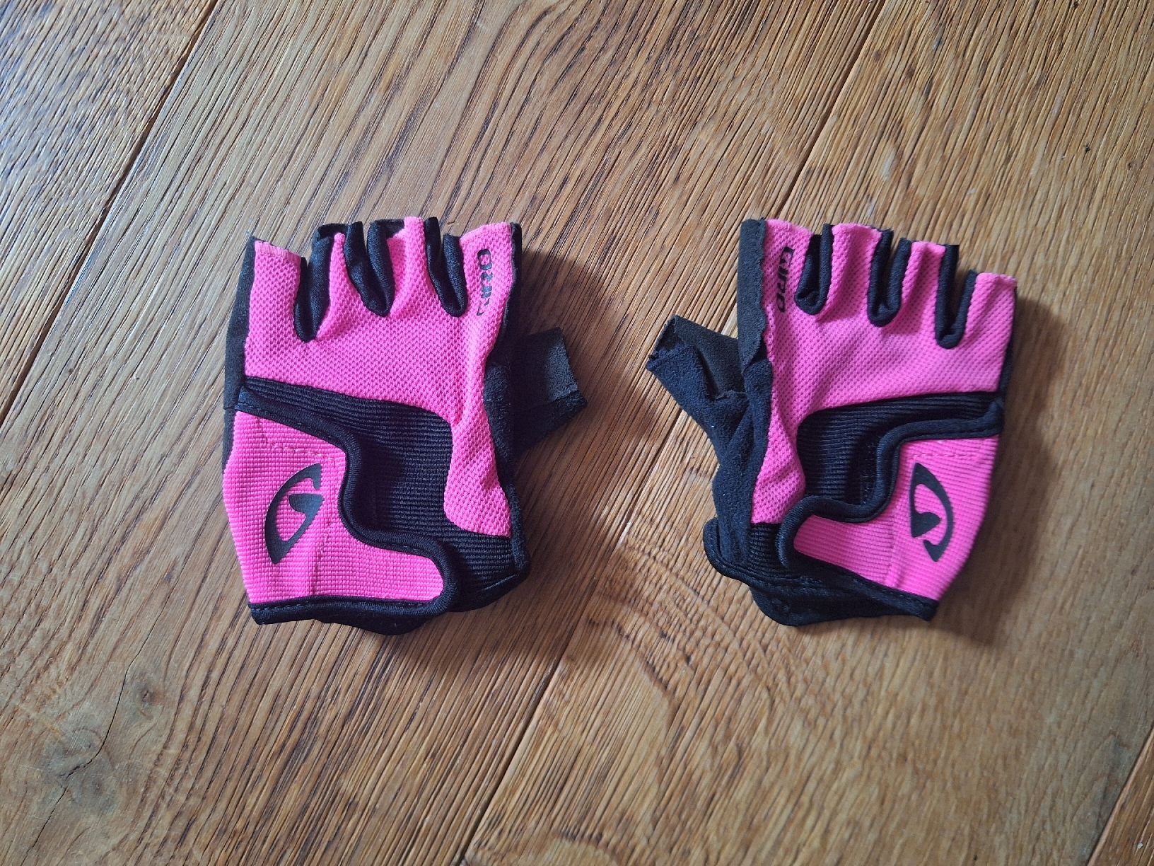 Giro Guanti: Giro Velohandschuhe kurzfinger – Usato da Wetzikon ZH venduto da lar_nvv8