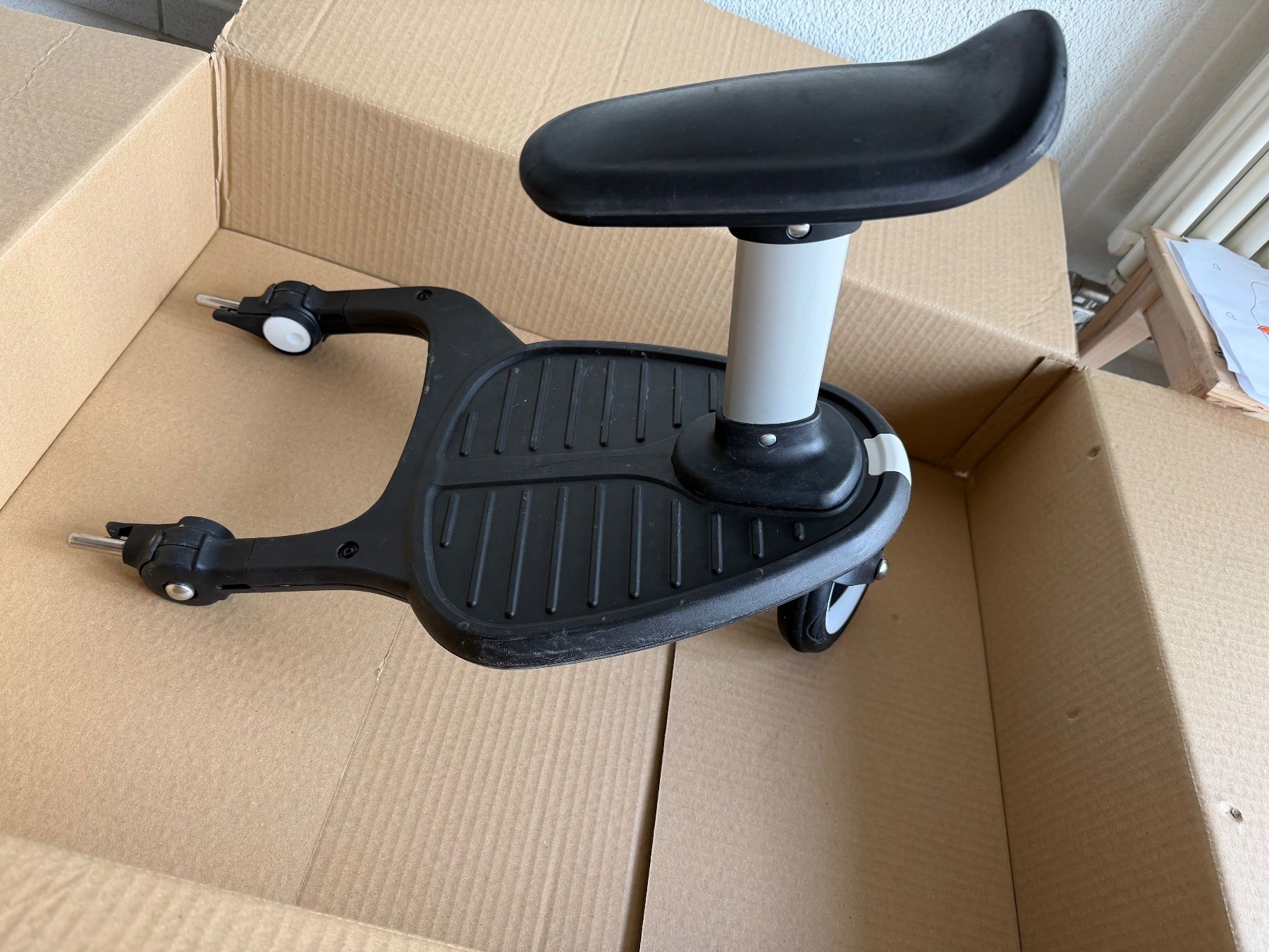 Bugaboo Kinderwagen Zubehör: Bugaboo Trittbrett – Gebraucht aus Baar von amreinl