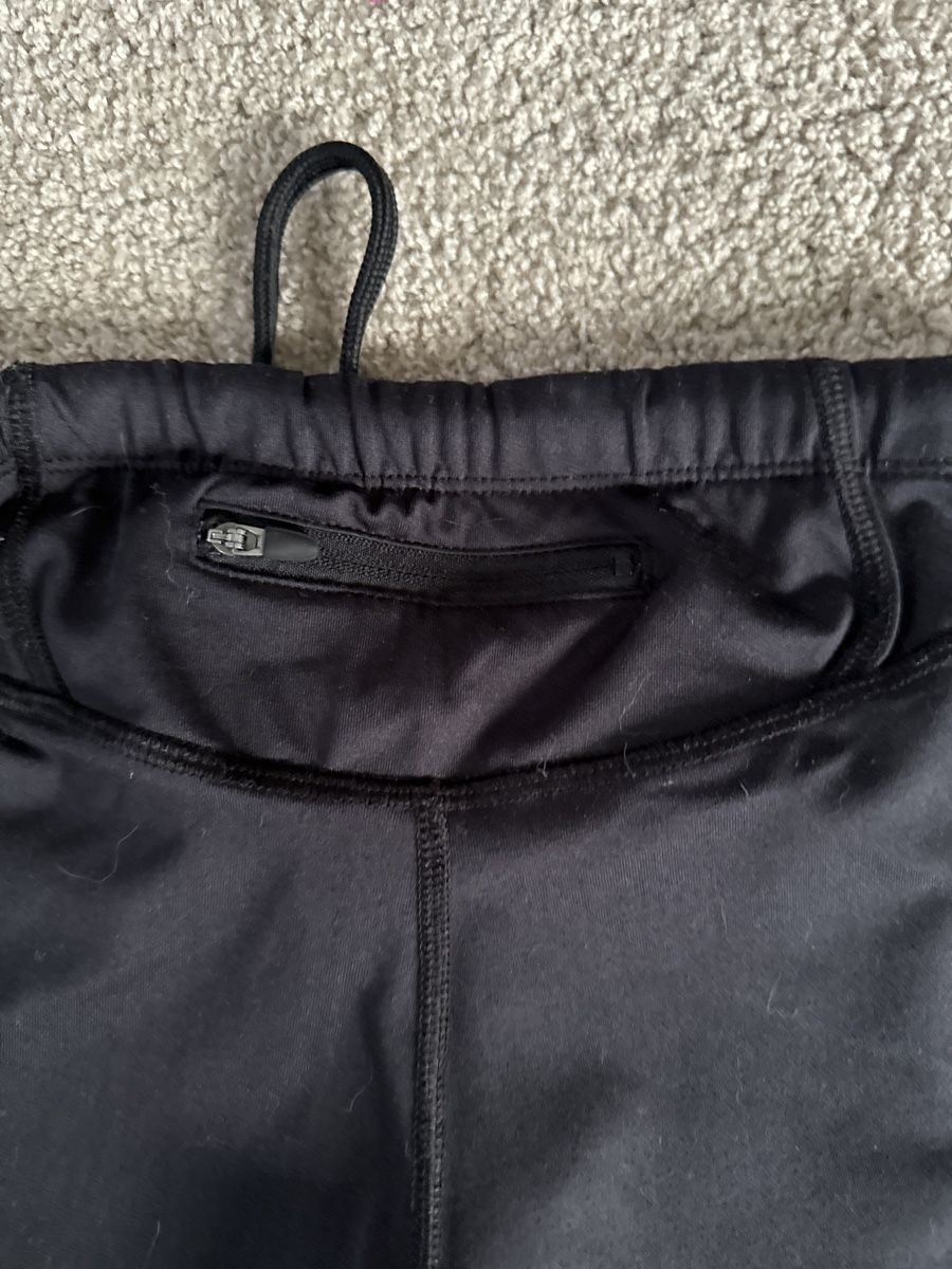 Leggings: Tights Gr 36 Sportleggins – Gebraucht aus Oberweningen von Jogi2 3