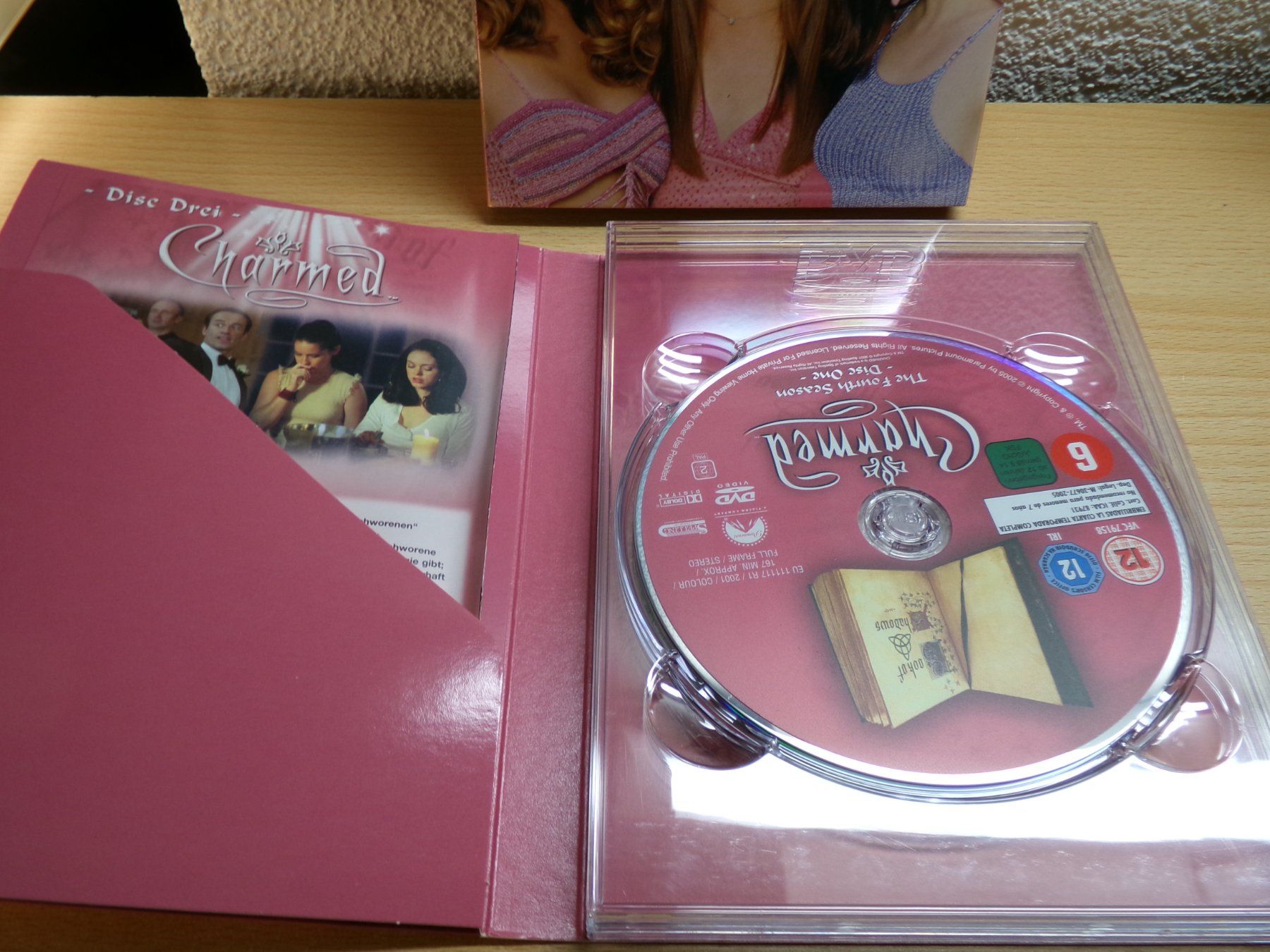 Tutti i DVDs: Charmed Staffel 4.1 – Usato da Hombrechtikon venduto da Maloev17 2