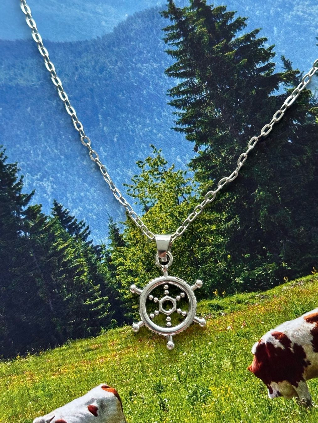 Colliers: Effy Ship Wheel Necklace – Neuf avec emballage d'origine à Adligenswil par himama 1