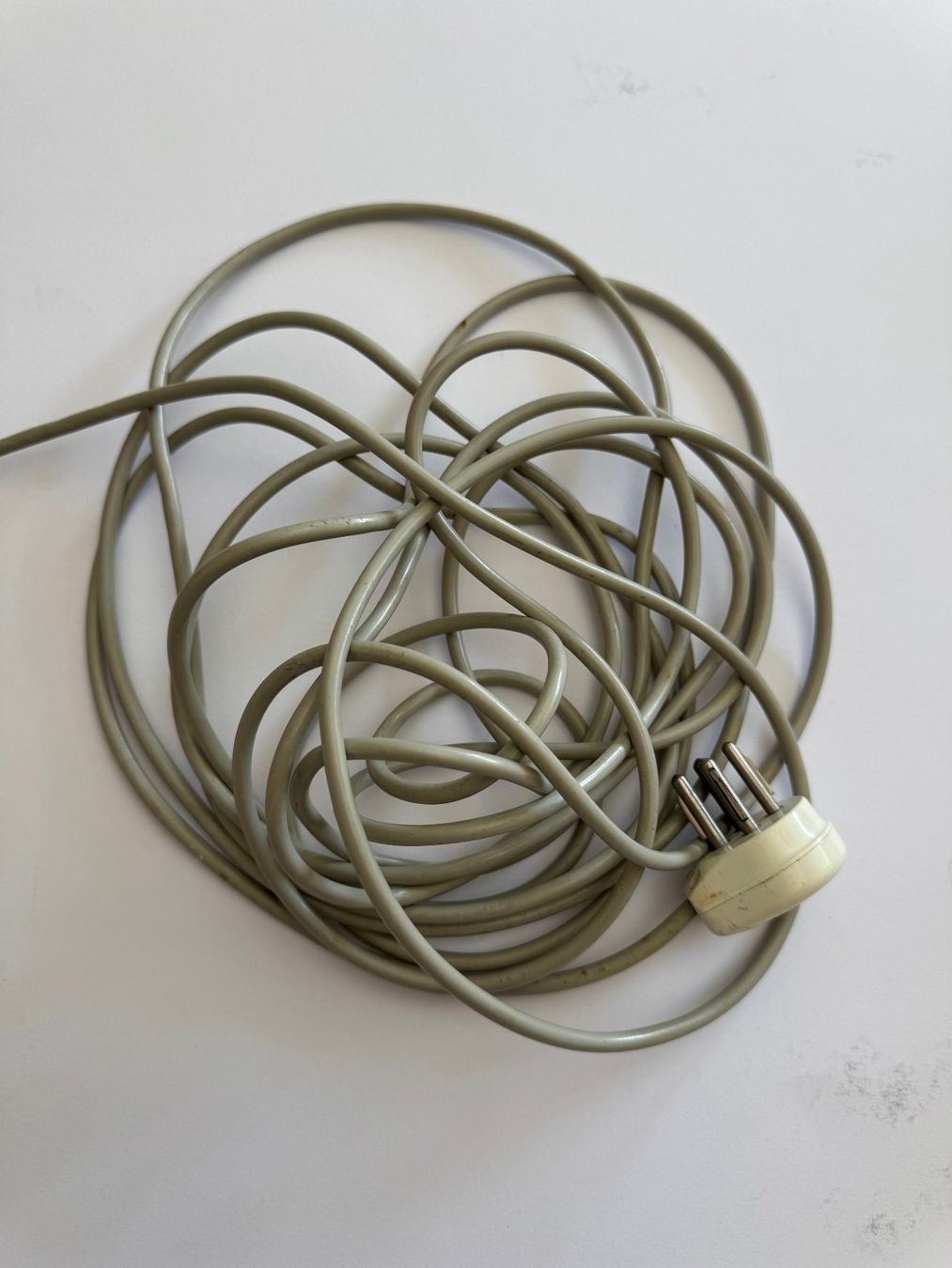 Telefone: Telefon mit Wählscheibe schwarz mit Klingel und Kabel – Gebraucht aus Feldmeilen von Allerlei3112 1