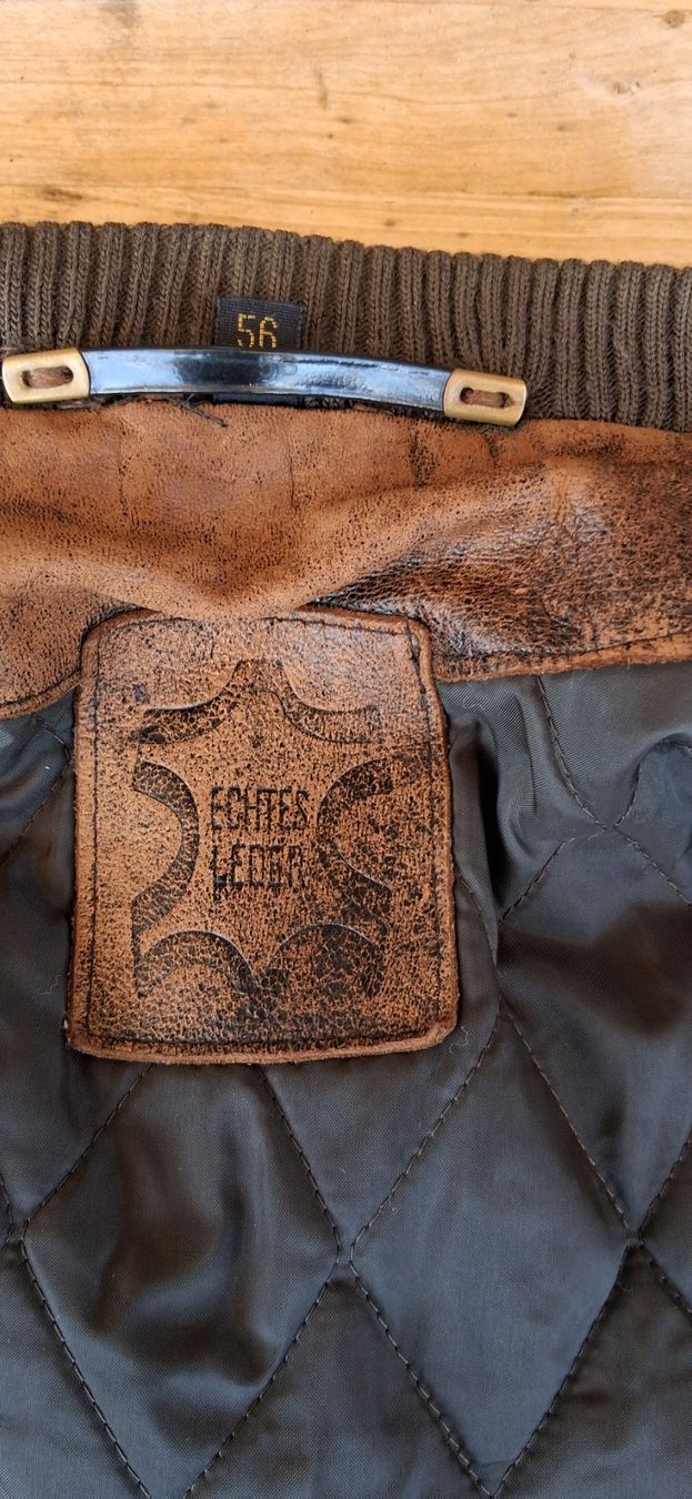 Giacche: Altlederjacke – Usato da Hinterfultigen venduto da Zeisel 3