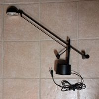 Lampe de bureau noire orientable vintage à contrepoids