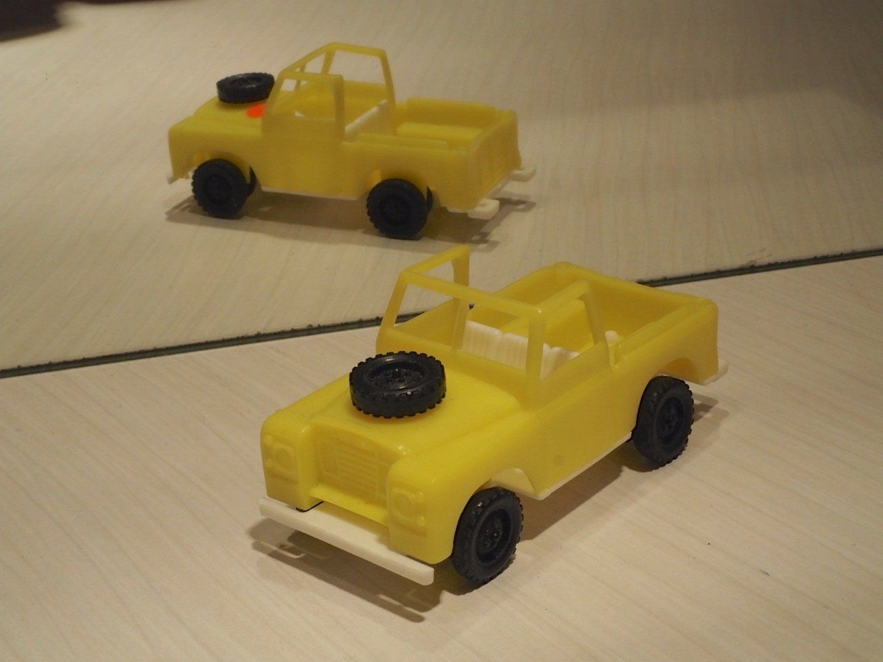 Land Rover Modellini d'auto: Land Rover - CGGC – Usato da Winterthur venduto da 602ccm