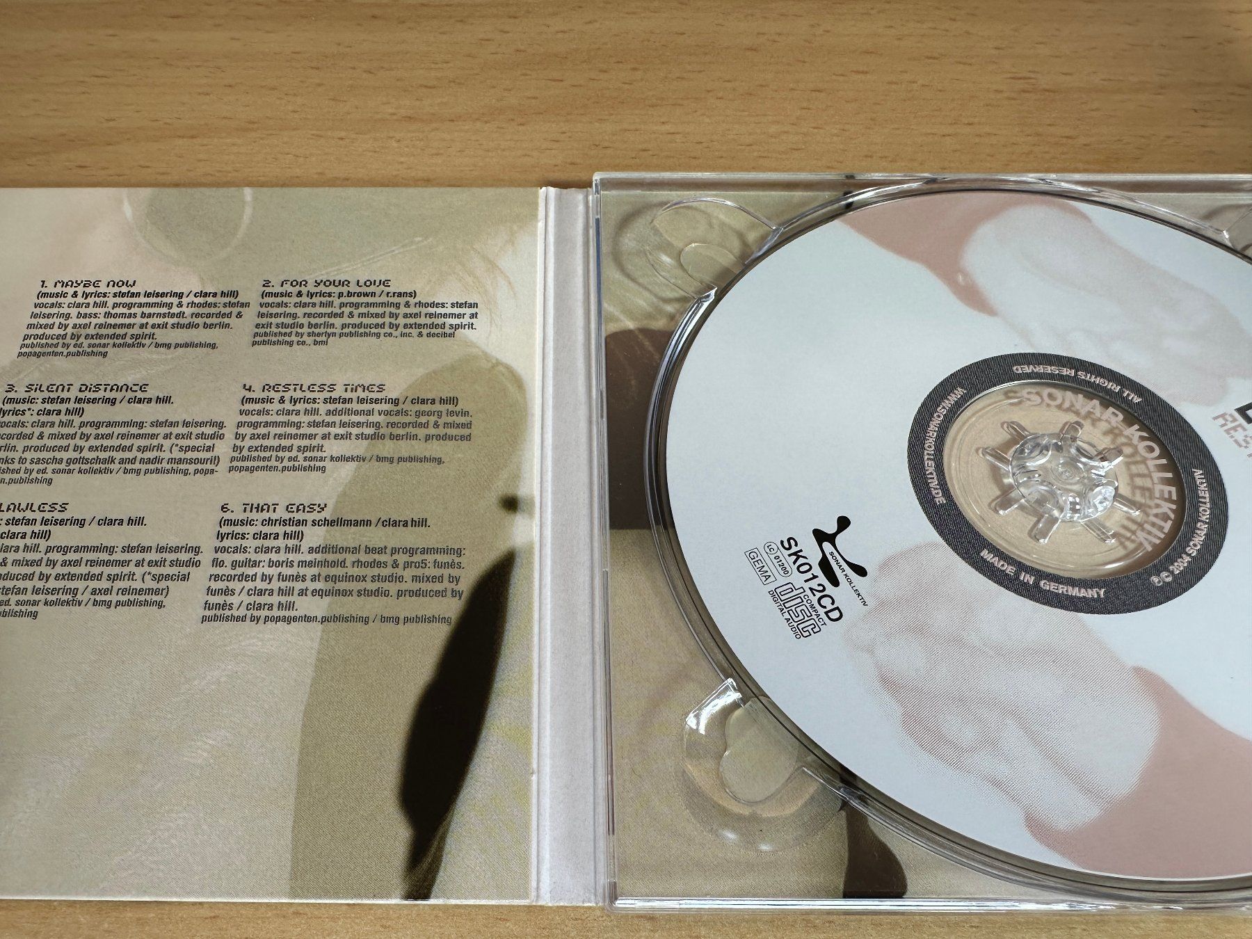 CDs: Clara Hill – Restless Times – D'occasion à Rikon im Tösstal par Alpenmutz 2