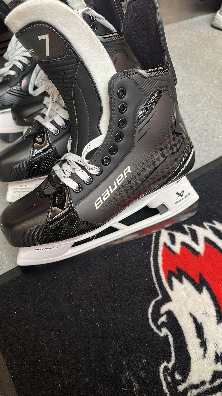 Bauer Pattini da ghiaccio: Patin hockey sur glace – Nuovo (secondo la descrizione) da Cully venduto da aur_qxb6 1