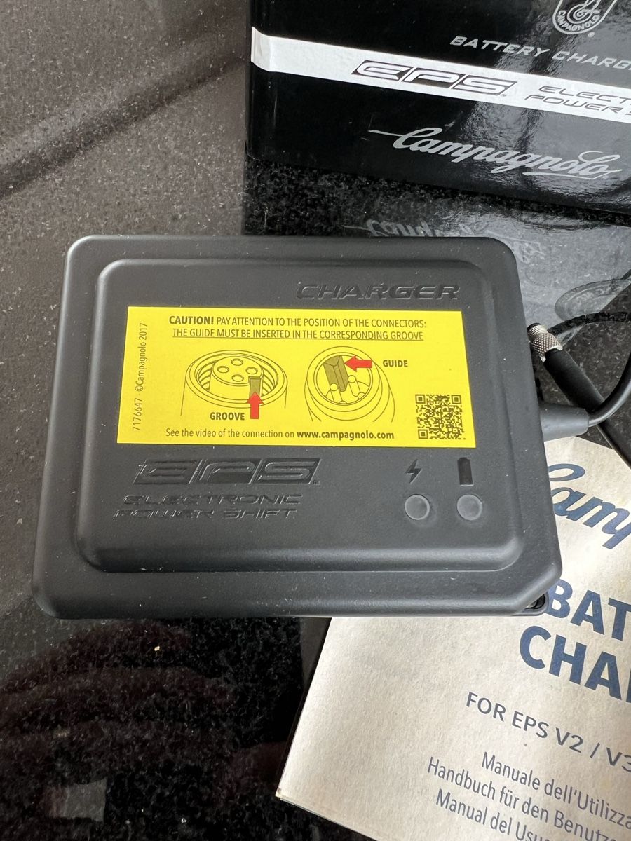 Campagnolo Pezzi di ricambio: Campagnolo EPS V2/V3 Battery Charger – Usato da Roggwil BE venduto da and_sl26 1