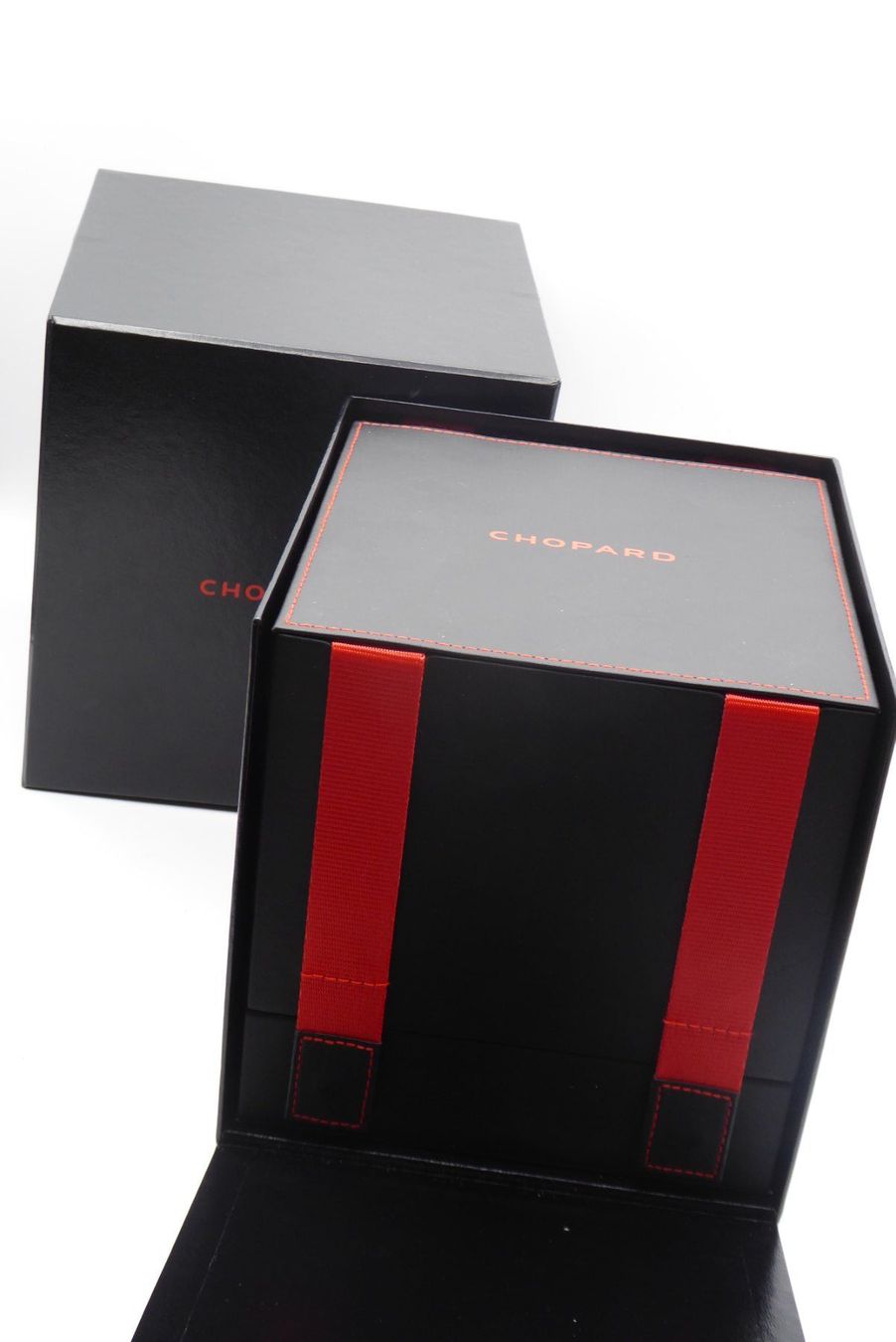 Chopard Scatole porta orologi: Chopard Vintage Racing Table clocks 95020-0095, box – Usato da Geneve venduto da adr_xk6n