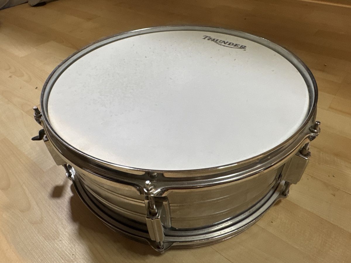 Instruments de musique: Snare Drum Thunder Metall – D'occasion à Ehrendingen par Sansav