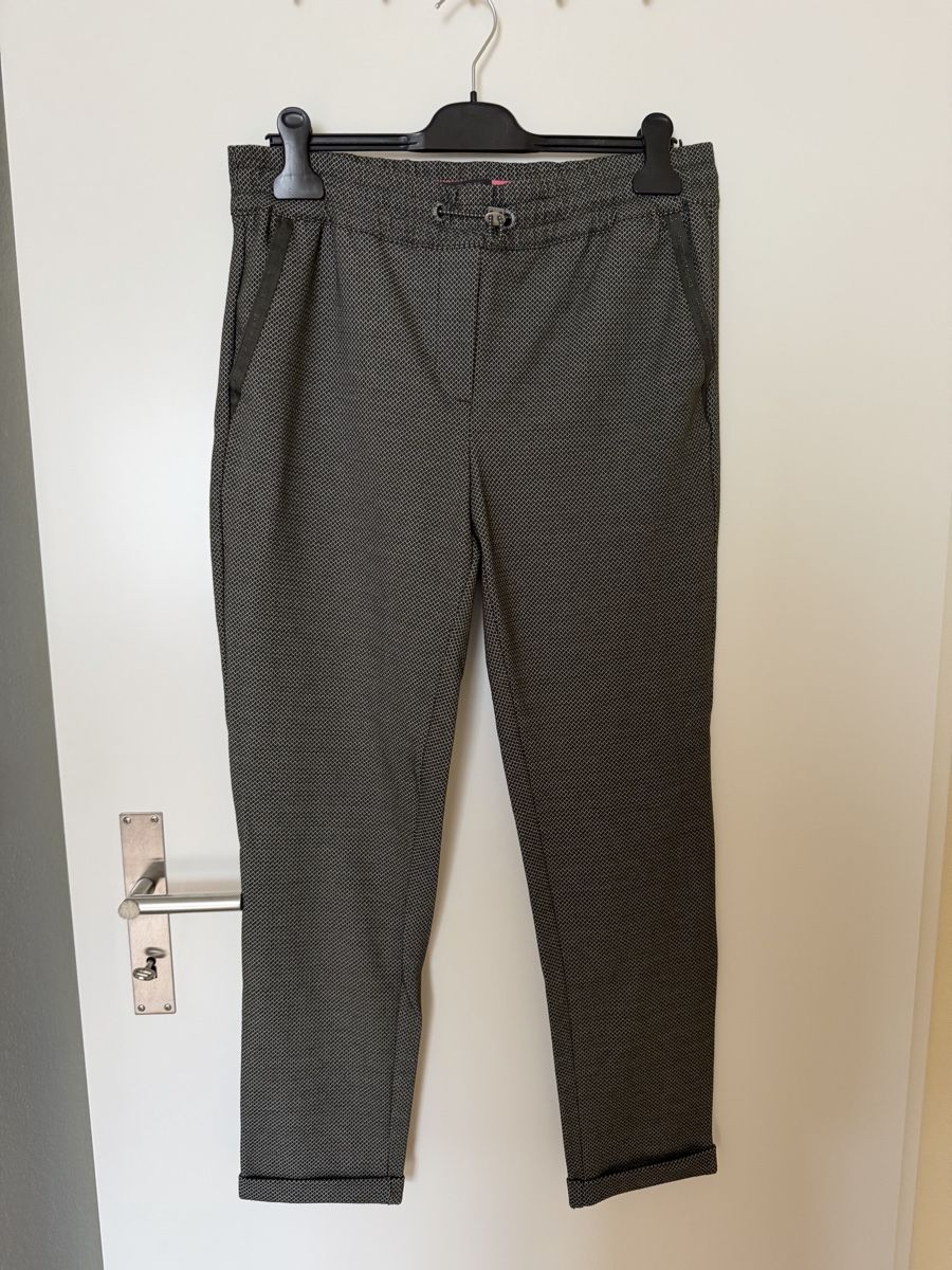 Cecil Pantaloni: Cecil Damen Hose Gr M Olive – Nuovo (secondo la descrizione) da Langnau am Albis venduto da Schneeflocke92