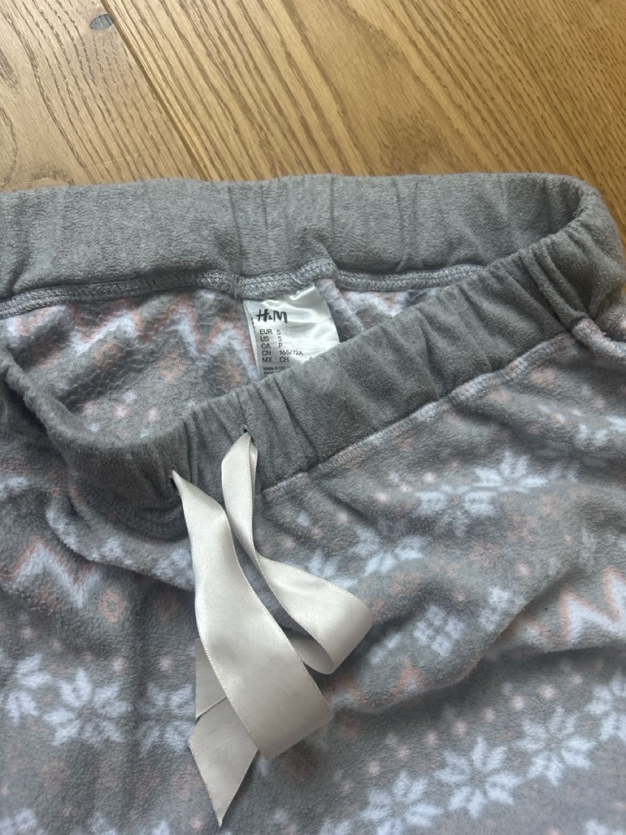 H&M Negligees & Pigiami: Kuschlige Pyjama Hose H&M Gr. S – Usato da Fraubrunnen venduto da alne777 1