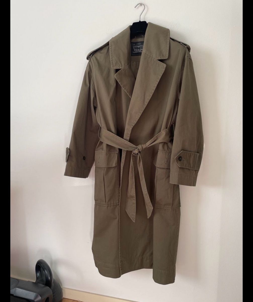 Levi's Cappotti: Trenchcoat  – Usato da Zürich venduto da har_b6ms