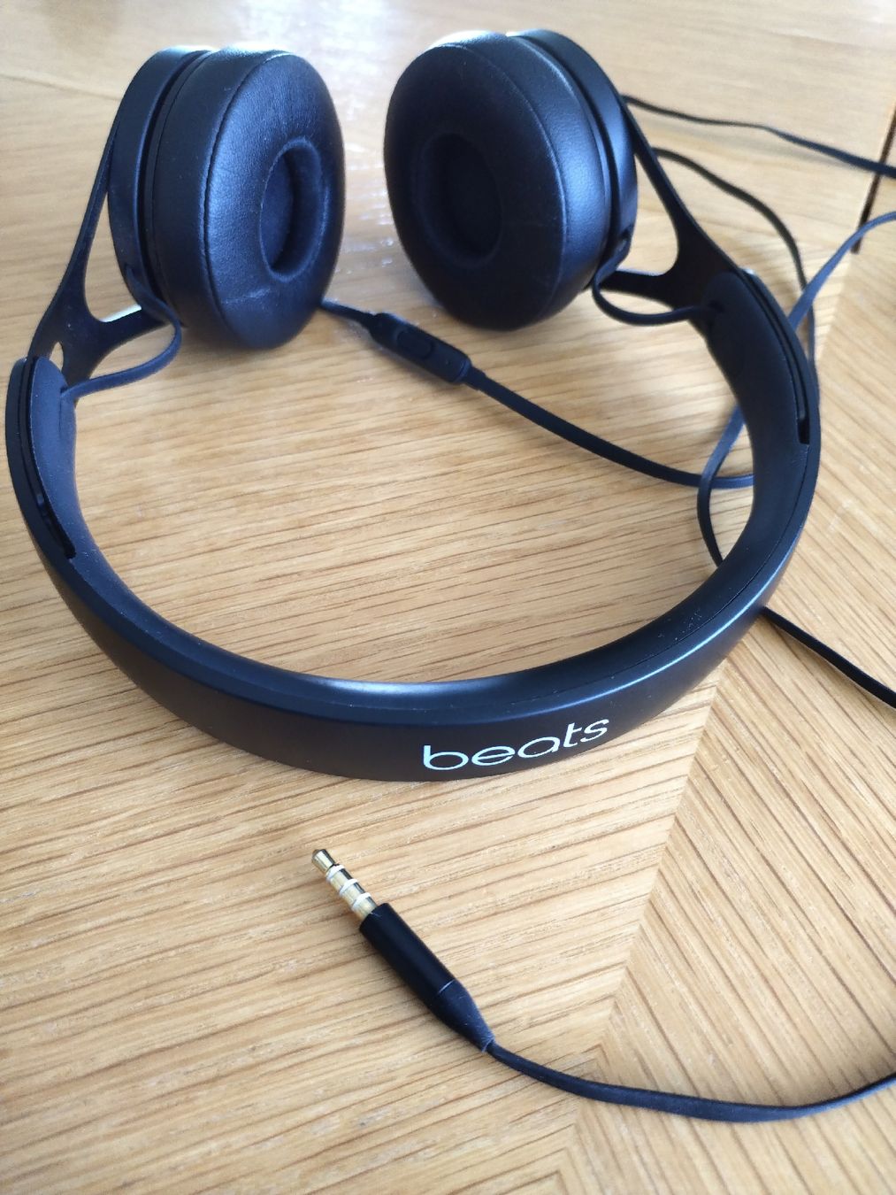 Beats Cuffie: Beats Kopfhörer Schwarz Top Zustand – Nuovo (secondo la descrizione) da Niederbipp venduto da strubu69 1