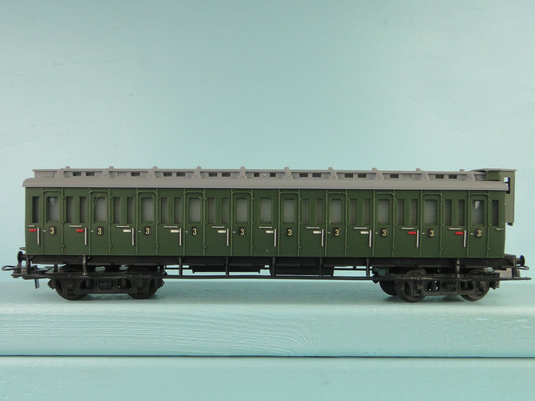 Liliput Modellini di ferrovie: Liliput 290 H0 Oldtimer Personenwagen – Usato da Bülach venduto da cann11 1