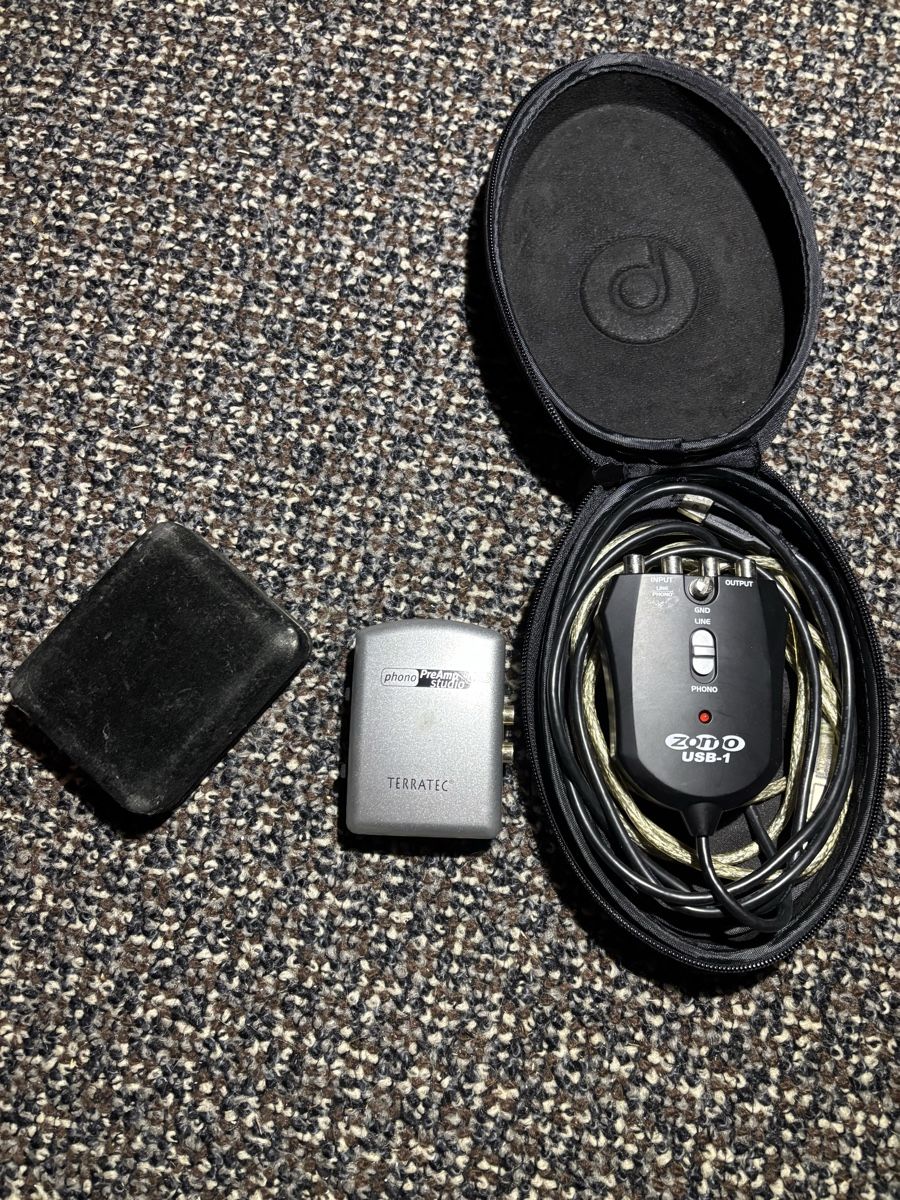 Componenti elettronici: Terratec Phono pre-amp and Zomo USB-1 interfaces – Usato da Zürich venduto da fco_wl97