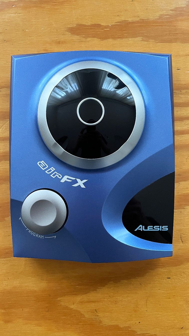 Alesis Strumenti musicali: Alesis AirFX effects processor – Usato da Basel venduto da CBassReflex