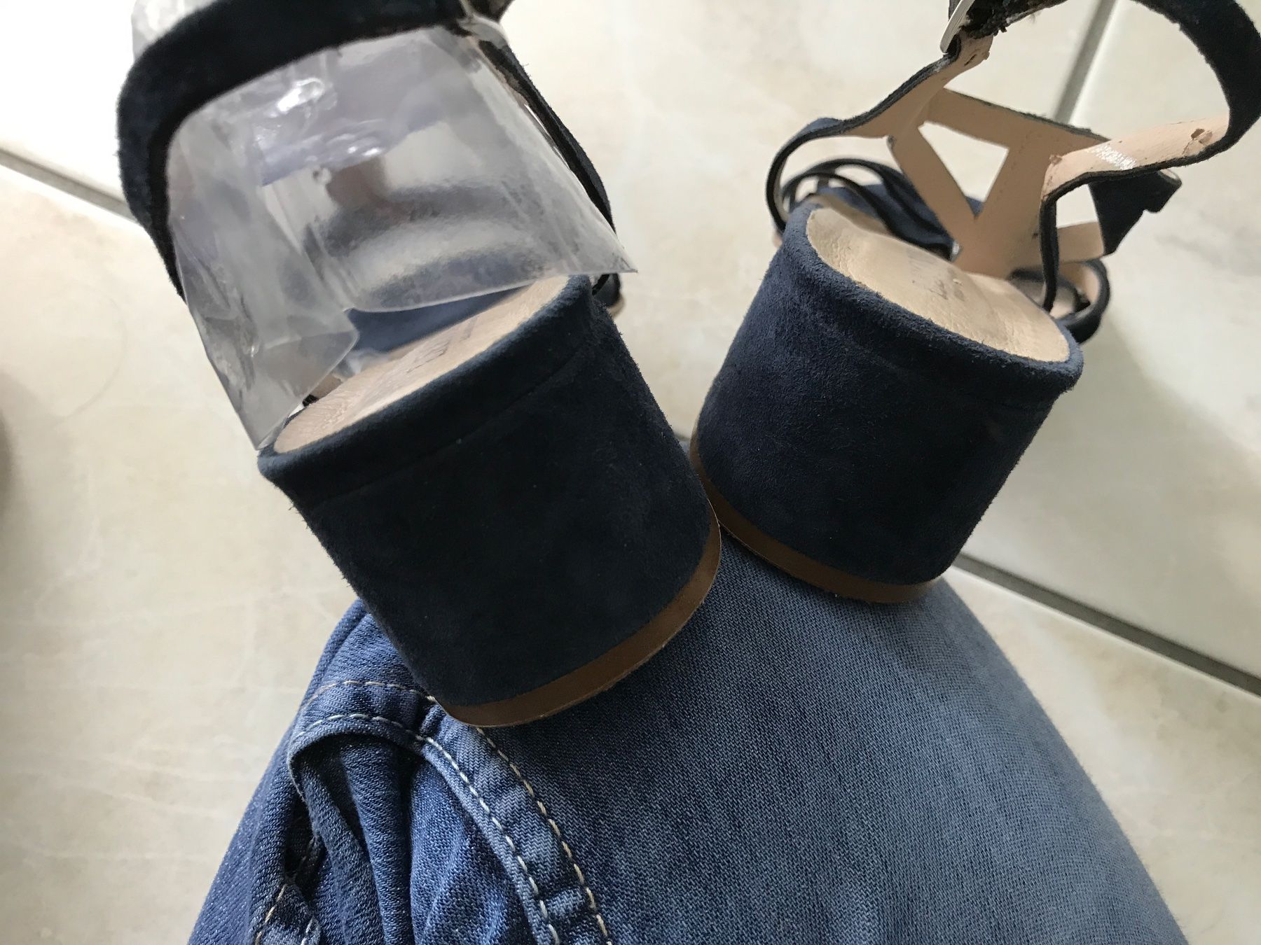 Scarpe da donna: Sandalen Leder marine 39 – Usato da Landschlacht venduto da girris100 3