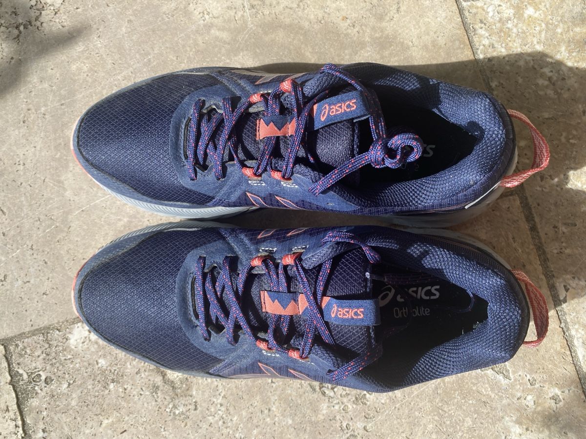 Asics Damenschuhe: Asics Gel-Venture  taille 41 – Gebraucht aus Corsier GE von tanamera