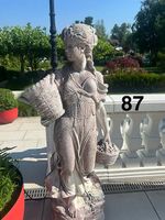 STATUE 155cm