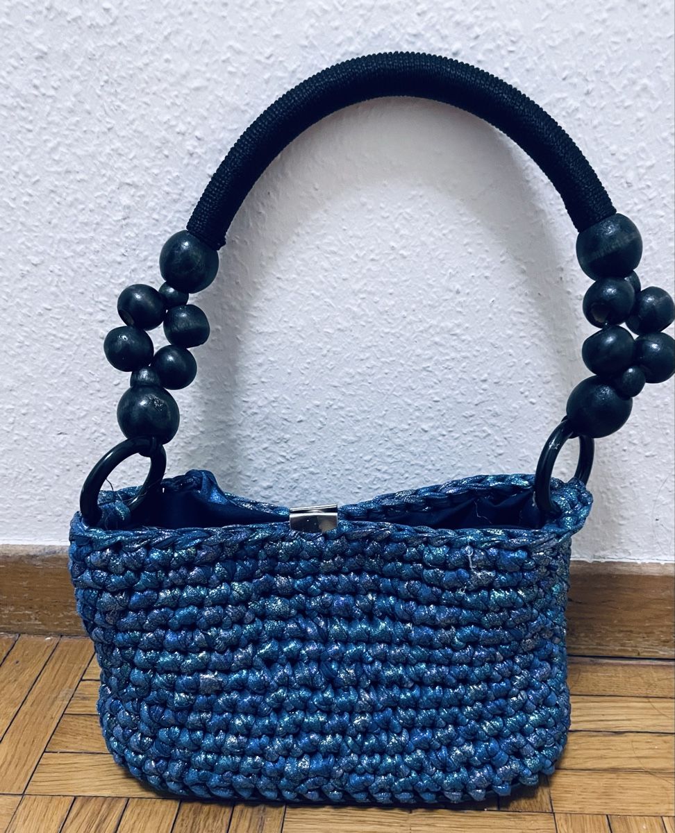 Borse da donna: blaue Tasche glänzend mit Holzperlen! Neu – Nuovo e nell'imballaggio originale da Au ZH venduto da Jaggy4 1