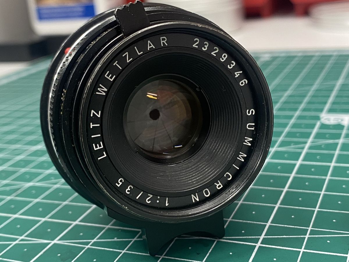 Leica Obiettivi: Leica Summicron-M 35mm/2 V3 revidiert – Usato da Zürich venduto da analogeschatzkiste 1