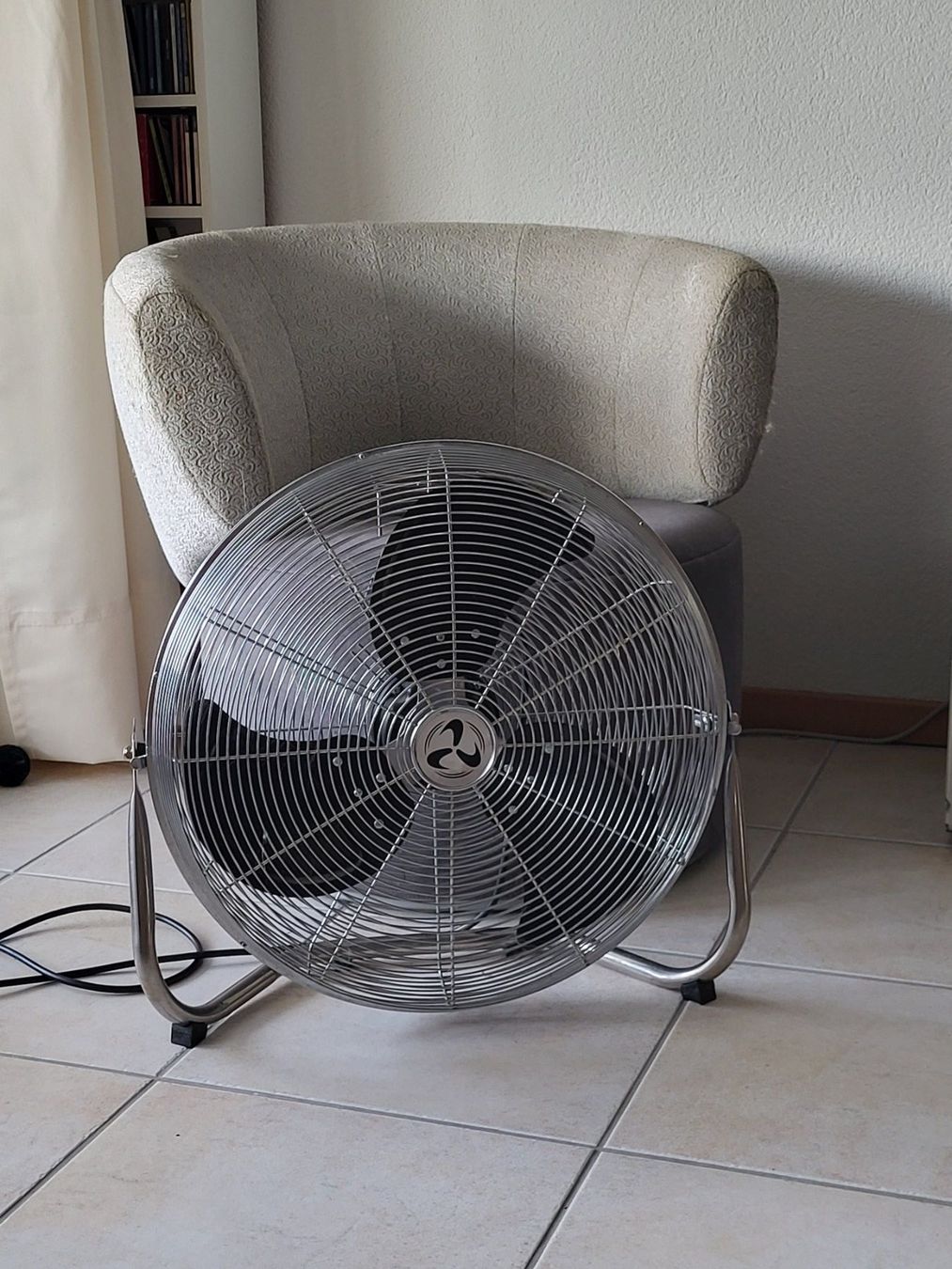 Ventilatoren: Ventilator , gross 56cm stabiler Vent. kein Plastik – Gebraucht aus Eschenbach SG von Mr.PP-Green