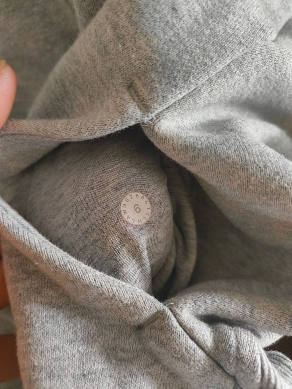 Lululemon Jacken: Lululemon Scuba Hoodie – Gebraucht aus Stein am Rhein von DaOhana 5