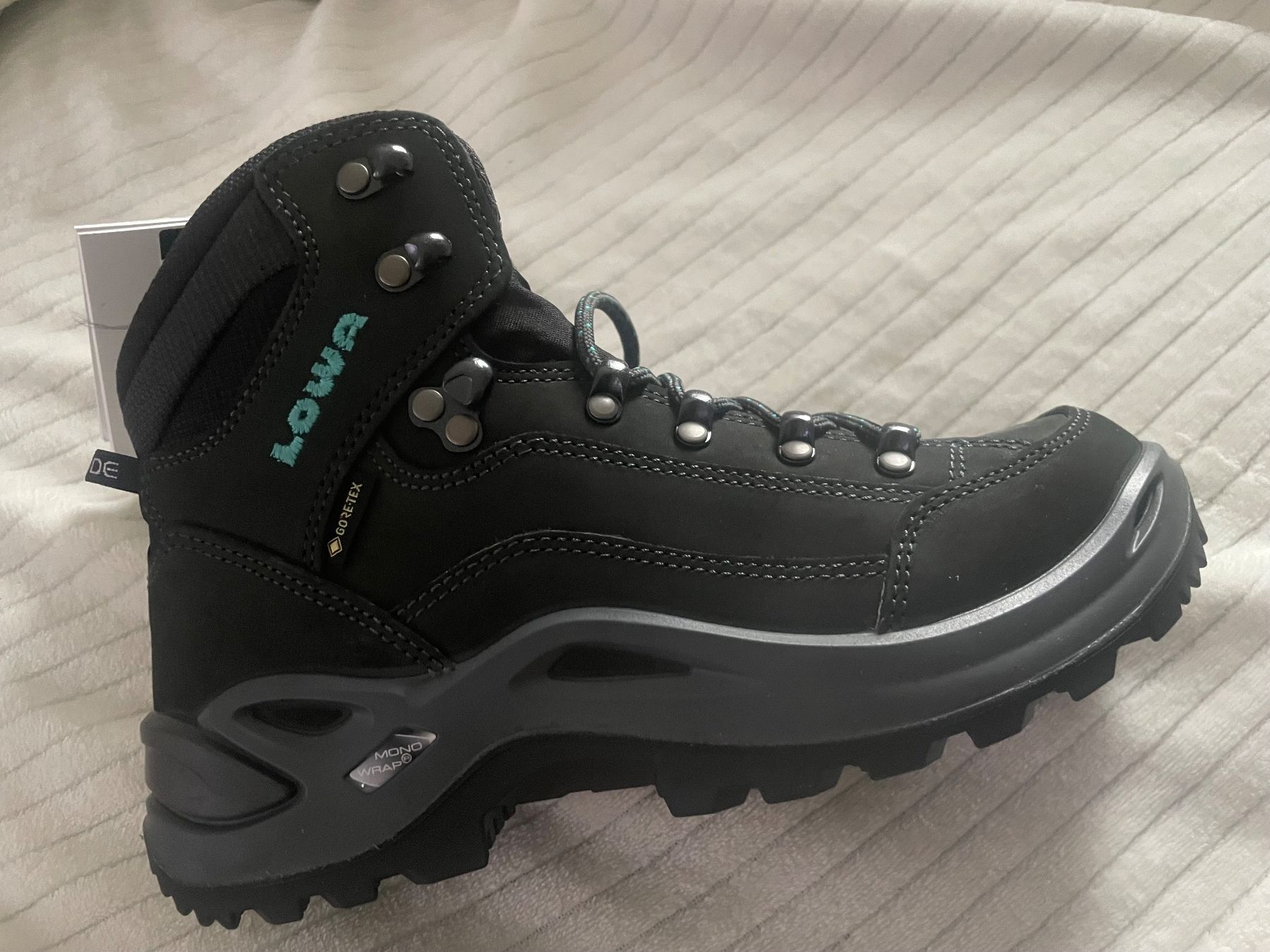Lowa Scarpe da donna: Lowa Wanderschuhe Goretex – Nuovo (secondo la descrizione) da Flüelen venduto da AU10