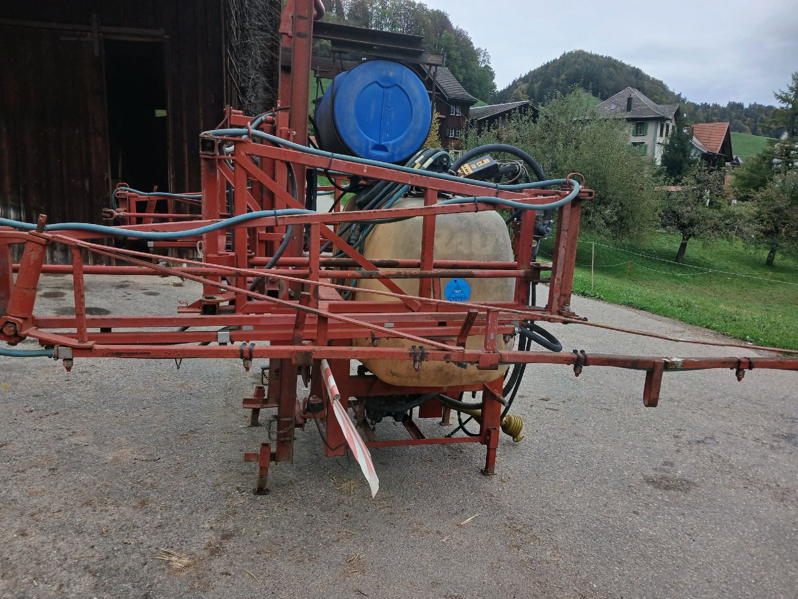 Alle Maschinen: Feldspritze 800 Liter – Defekt aus Krinau von P.grob 2
