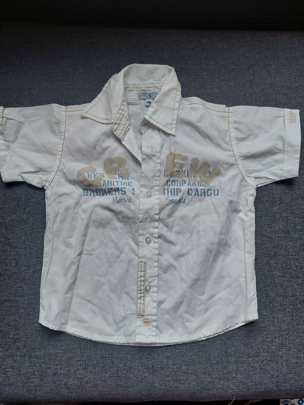 Hemden, T-Shirts & Polos: Weisses Hemd Grösse 92 – Gebraucht aus Beckenried von Havacola