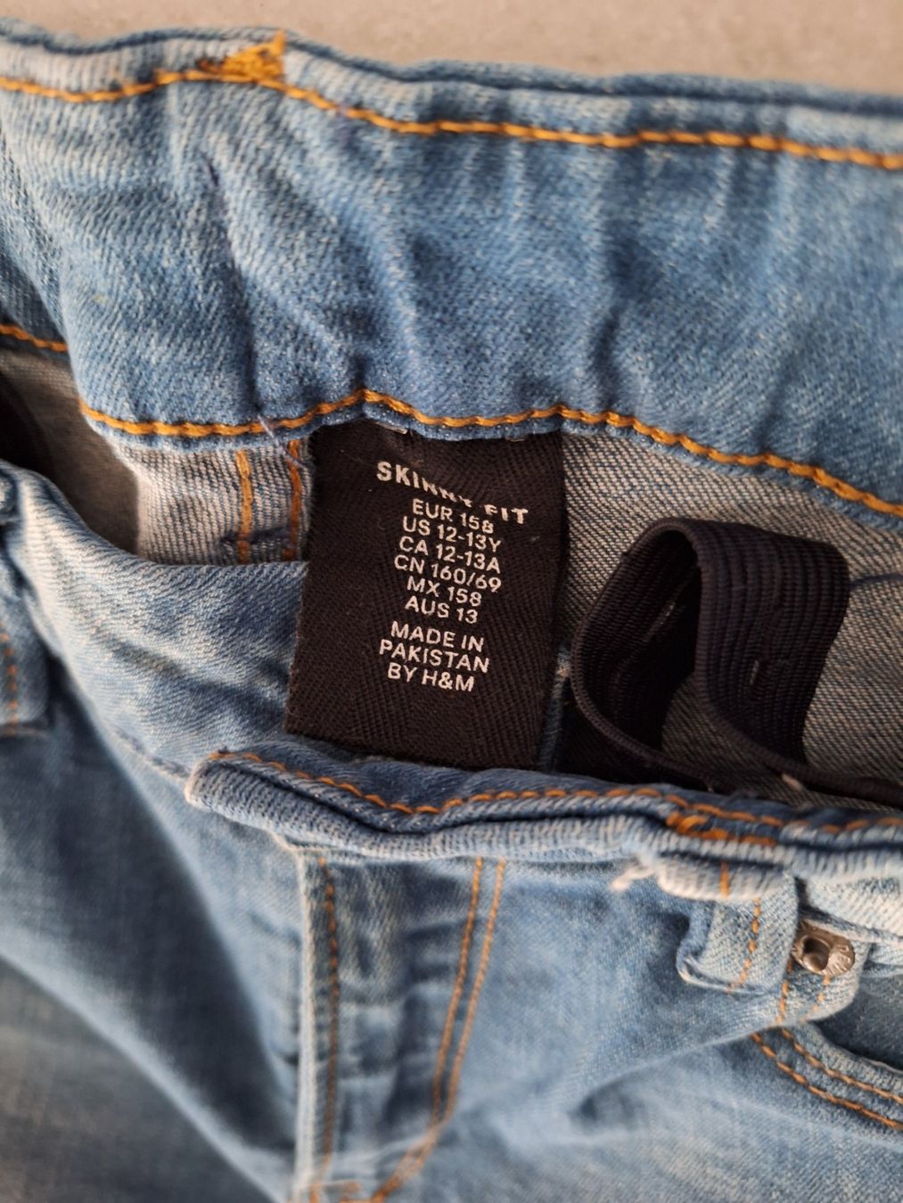 H&M Pantaloni: 2 Jeans Gr 158 – Usato da Wegenstetten venduto da mcfly321 2