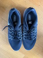 Nike Free Fury 2 Sportschuhe schwarz Grösse 42 gebraucht 