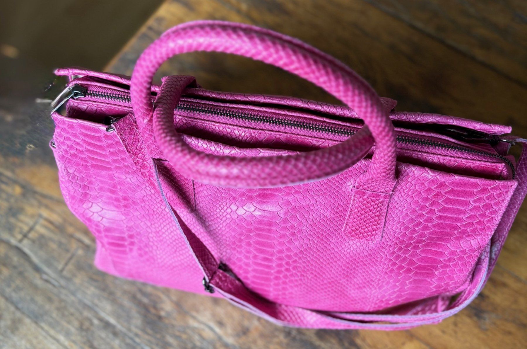 Borse da donna: BAG EN CUIR! – Nuovo e nell'imballaggio originale da Locarno venduto da NicoNion 4