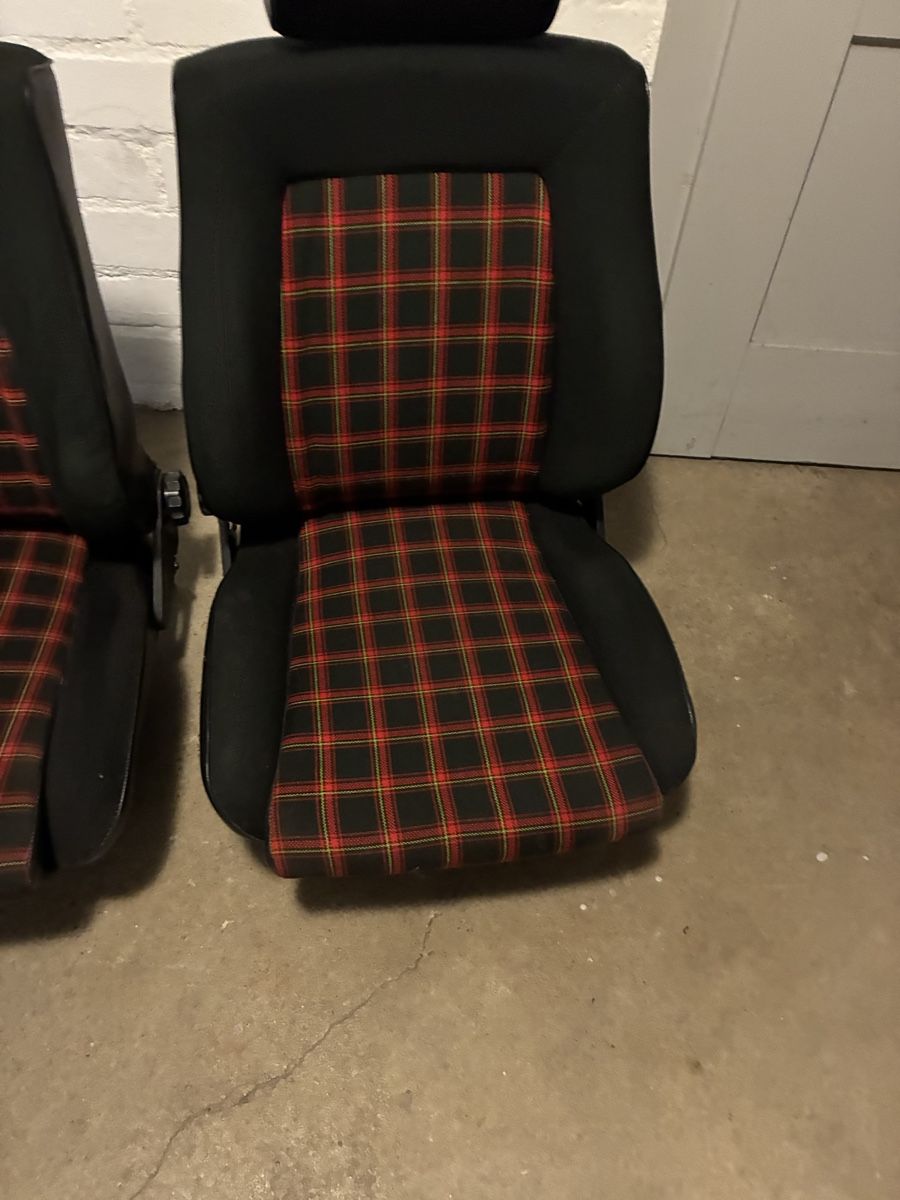 Recaro Tutti pezzi di ricambio auto: Golf 1Gti Recaro Sitze – Nuovo (secondo la descrizione) da Grenchen venduto da Netii10 2